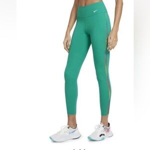 Nike Rainbow Ladder Green Tights